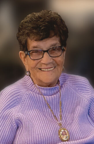 Evelyn Mau